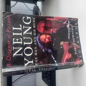 A dreamer of pictures - Neil Young 