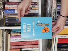 Laerebok i tarot (Tarot udžbenik) 